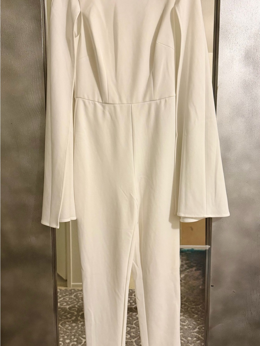 Adrianna Papell Ivory Crepe Jumpsuit with Cape Size 0